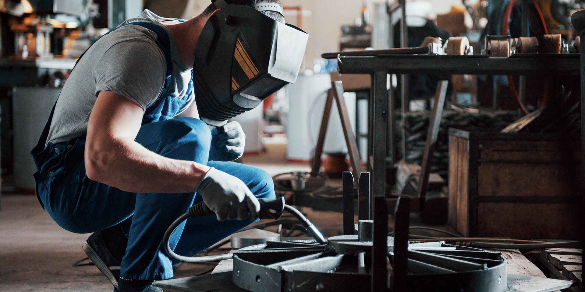 portrait-young-worker-large-metalworking-plant